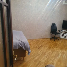 In Baku 80.0 m² apartment is for rent - Image 3