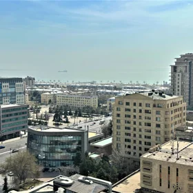 In Baku 205.0 m² apartment is for rent - Image 2