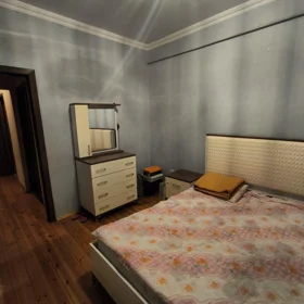 In Baku 65.0 m² apartment is for rent - Image 3