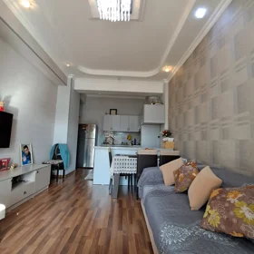 In Baku 91.0 m² apartment is for sale - Image 3