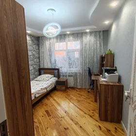 In Khirdalan 90.0 m² apartment is for sale - Image 4