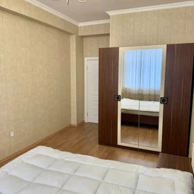 In Baku 90.0 m² apartment is for rent - Image 2