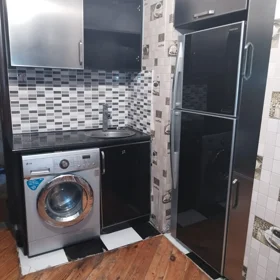 In Baku 65.0 m² house with 3.0 rooms is for rent - Image 5