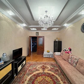 In Baku 120.0 m² apartment is for sale - Image 2