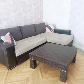 In Baku 130.0 m² apartment is for rent - Image 2