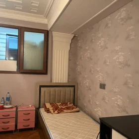 In Baku 65.0 m² apartment is for sale - Image 4