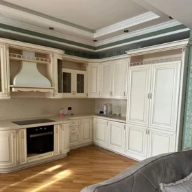 In Baku 90.0 m² apartment is for sale - Image 4