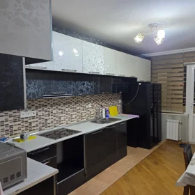 In Baku 100.0 m² apartment is for rent - Image 5