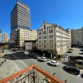 In Baku 90.0 m² apartment is for rent - Image 3