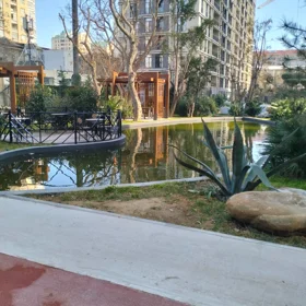 In Baku 131.0 m² apartment is for sale - Image 2