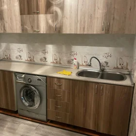 In Baku 100.0 m² apartment is for rent - Image 3