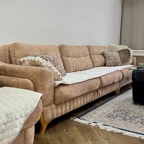 In Baku 70.0 m² apartment is for rent - Image 3