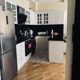 In Baku 75.0 m² apartment is for rent - Image 4