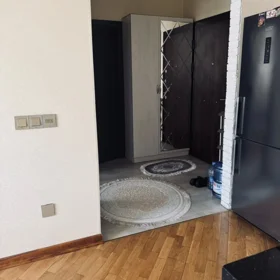 In Baku 75.0 m² apartment is for rent - Image 5