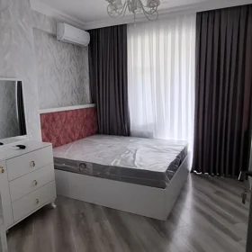 In Baku 80.0 m² apartment is for rent - Image 5