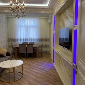 In Baku 125.0 m² apartment is for rent - Image 3