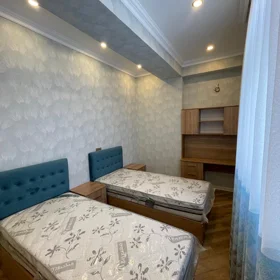 In Baku 125.0 m² apartment is for rent - Image 5