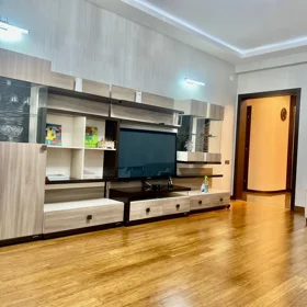 In Baku 130.0 m² apartment is for rent - Image 3