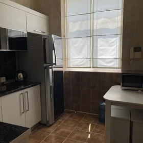 In Baku 90.0 m² apartment is for rent - Image 2