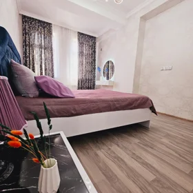 In Baku 85.0 m² apartment is for rent - Image 2