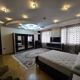 In Baku 195.0 m² apartment is for rent - Image 4