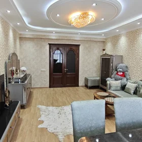 In Baku 122.0 m² apartment is for sale - Image 2
