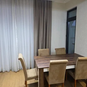 In Baku 98.0 m² apartment is for rent - Image 3