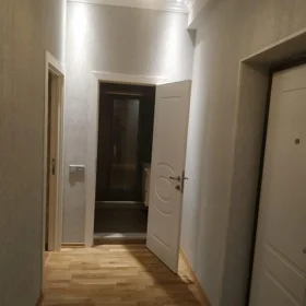 In Baku 72.0 m² apartment is for rent - Image 4