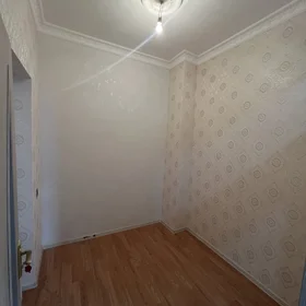 In Baku 68.0 m² apartment is for sale - Image 5