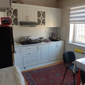 In Baku 100.0 m² house with 3.0 rooms is for sale - Image 3