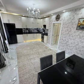 In Khirdalan 147.0 m² apartment is for sale - Image 3
