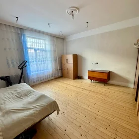 In Baku 167.0 m² house with 5.0 rooms is for sale - Image 4