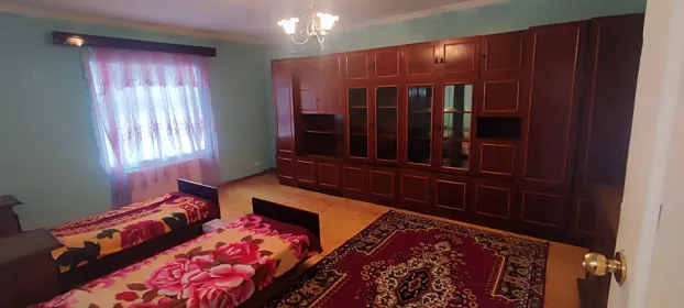 In Baku 100.0 m² house with 3.0 rooms is for rent - Image 3