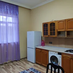 In Baku 120.0 m² house with 4.0 rooms is for rent - Image 3