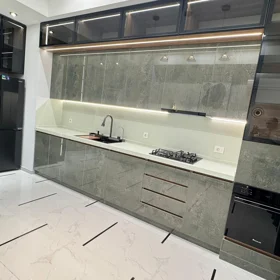 In Baku 125.0 m² apartment is for sale - Image 2