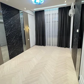 In Baku 125.0 m² apartment is for sale - Image 4