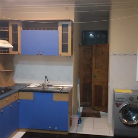 In Baku 90.0 m² apartment is for rent - Image 2