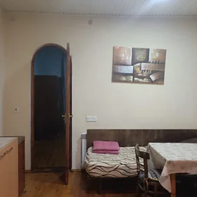 In Baku 90.0 m² apartment is for rent - Image 3