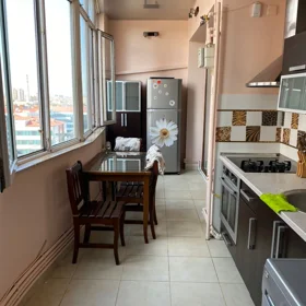 In Baku 70.0 m² apartment is for rent - Image 4