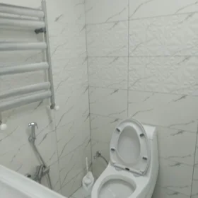 In Baku 80.0 m² apartment is for rent - Image 5