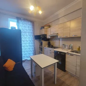 In Baku 100.0 m² apartment is for sale - Image 2