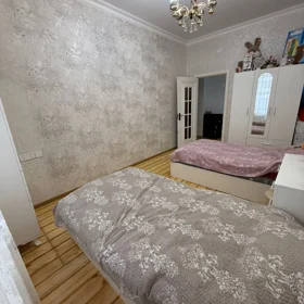 In Baku 75.0 m² apartment is for sale - Image 4