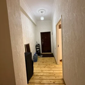 In Baku 75.0 m² apartment is for sale - Image 5