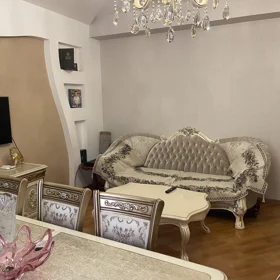 In Sumgayit 98.0 m² apartment is for sale - Image 2
