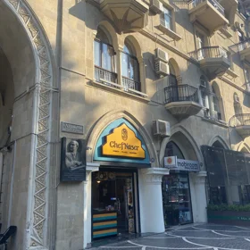 In Baku 102.0 m² apartment is for rent - Image 2