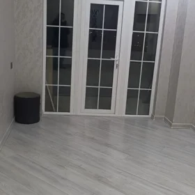 In Baku 60.0 m² apartment is for rent - Image 3