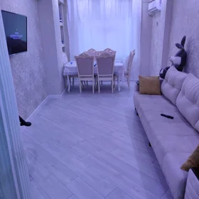 In Khirdalan 85.0 m² apartment is for sale - Image 2