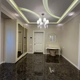 In Baku 137.0 m² apartment is for sale - Image 5