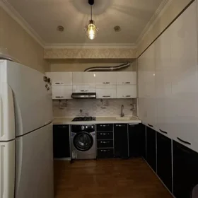 In Baku 75.0 m² apartment is for sale - Image 4