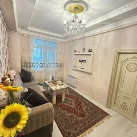In Baku 68.0 m² apartment is for sale - Image 2
